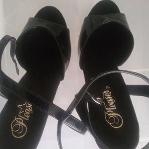 Pleaser dancer shoes/club/stripper/entertainer
